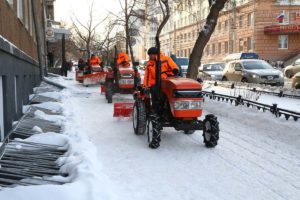 Уборка снега в столице Южного Урала 