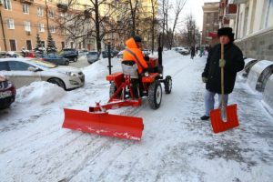 Уборка снега в столице Южного Урала 